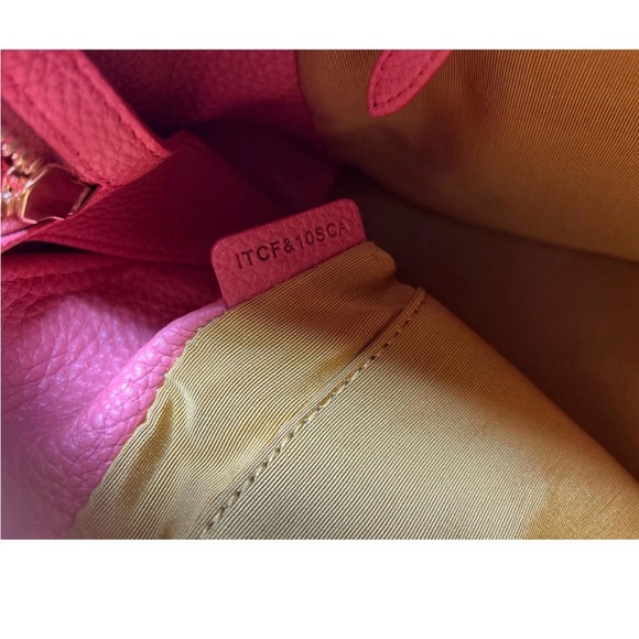 BURBERRY LEATHER HANDBAG - Picture 8 of 11